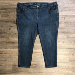 Lane Bryant Skinny Genius Fit Jeans Size 28 Short